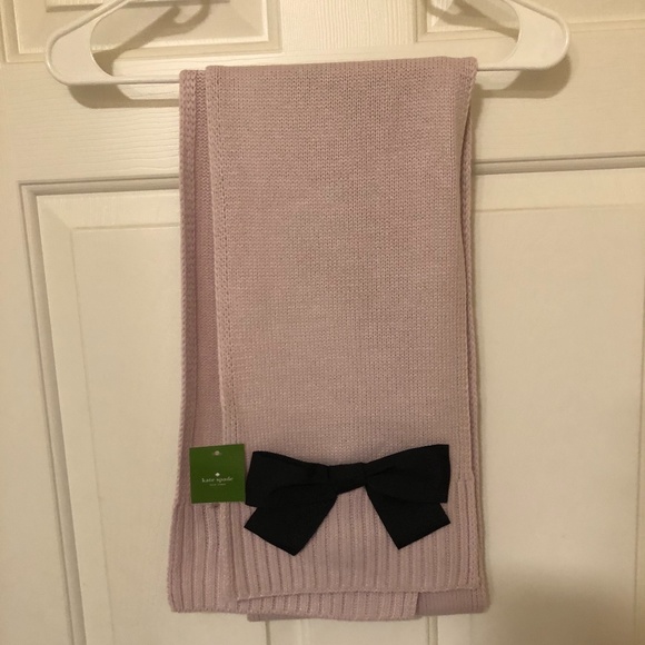 kate spade Accessories - BRAND NEW Kate Spade Bow Scarf